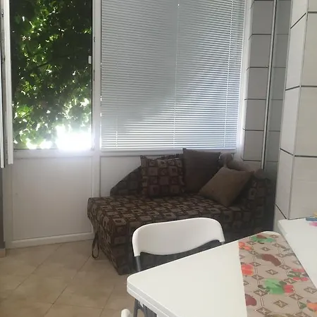 New Town Private Apartman *